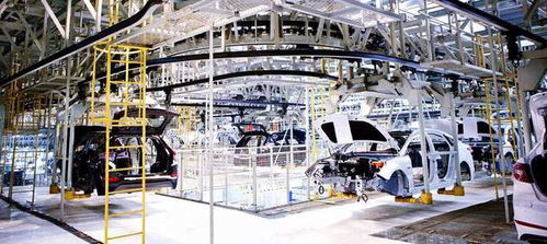 特斯拉財(cái)報(bào)亮眼與華為戰(zhàn)略調(diào)整 科技巨頭的路徑分化與產(chǎn)業(yè)新浪潮